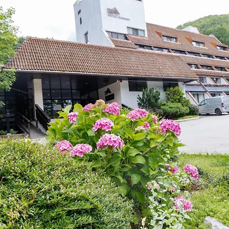 Hotel Everest Etropole